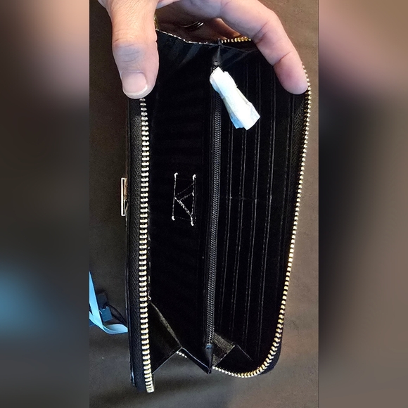 Victoria's Secret Black and Tan Satchel & Wallet - Picture 6 of 7